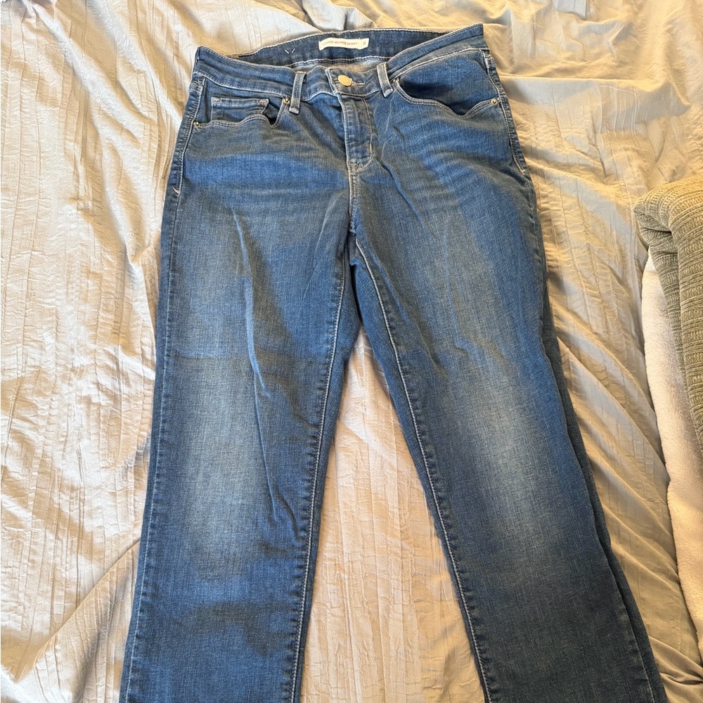 Levi's Women's Skinny Jeans - Medium Blue Wash